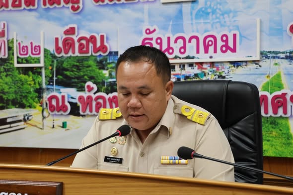 ประชุมสภาเทศบาลตำบลคลองพน สมัยสามัญ สมัยที่ 4 ครั้งที่ 1 ประจำปี พ.ศ.2568